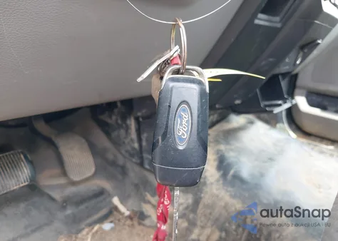 2017 Ford F-150 Xl z USA, uszkodzony, nr VIN 1FTMF1C80HKC89422